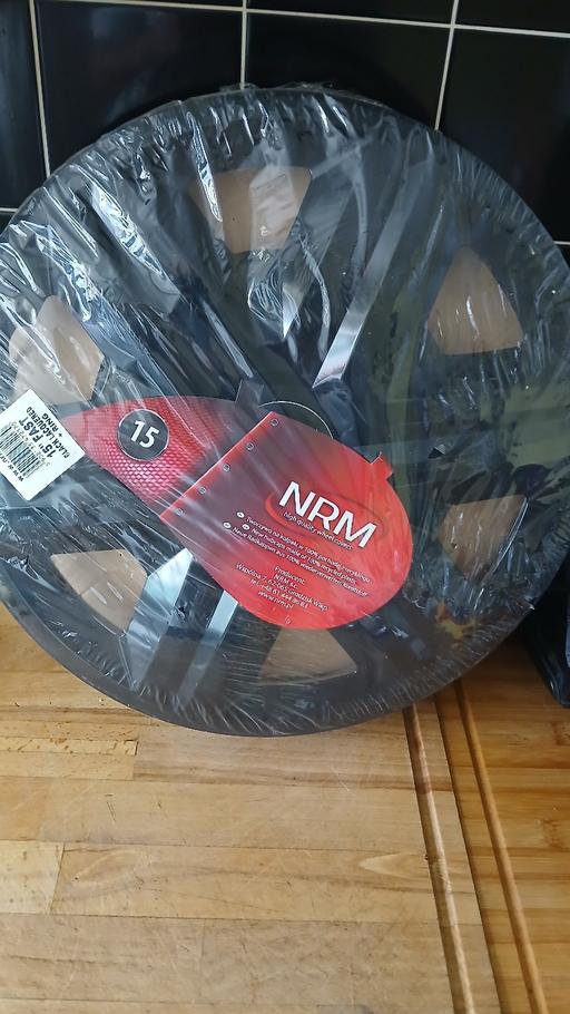  — wheel trims15"