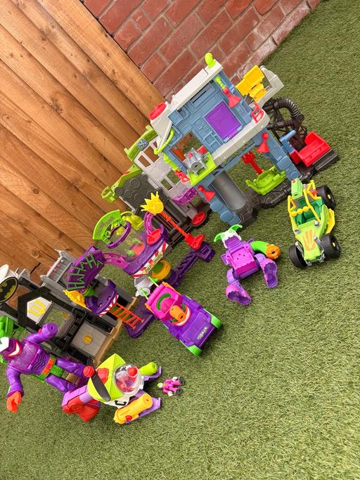  — Imaginext DC Super friends Joker bundle