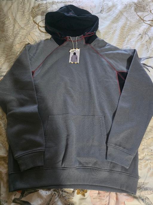  — NEW size Medium mens work wear hoody