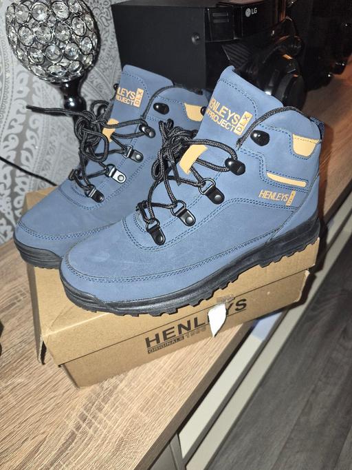 — boots