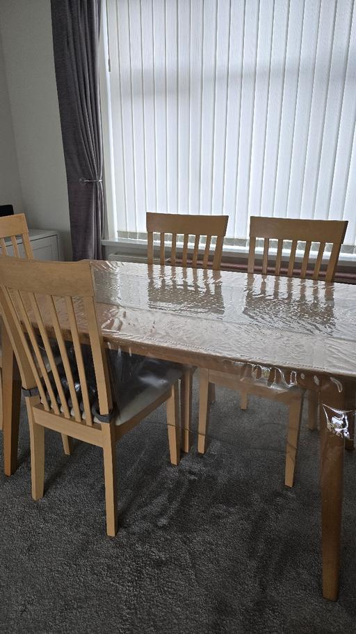  — Dinning Table with 6 Chairs