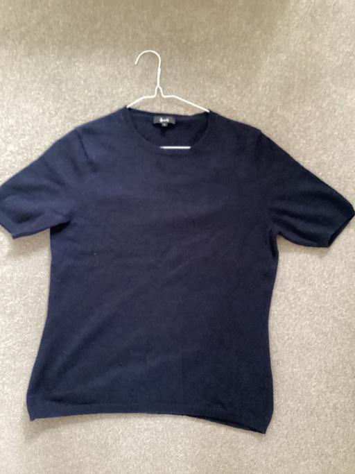  — Harrods Jumper