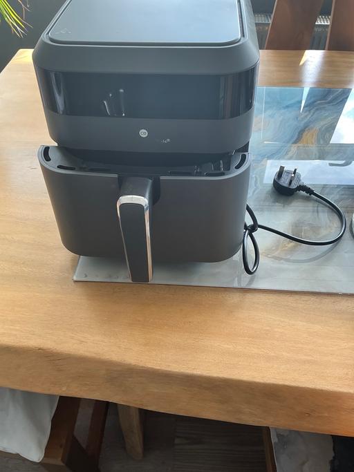  — Working perfectly air frier larger capacity