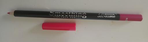  —  eyeliner )