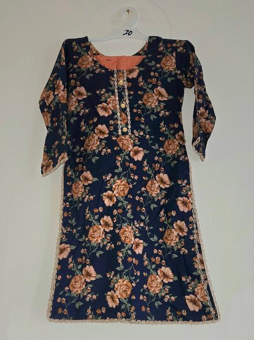  — Girls Salwar Kameez Size 30