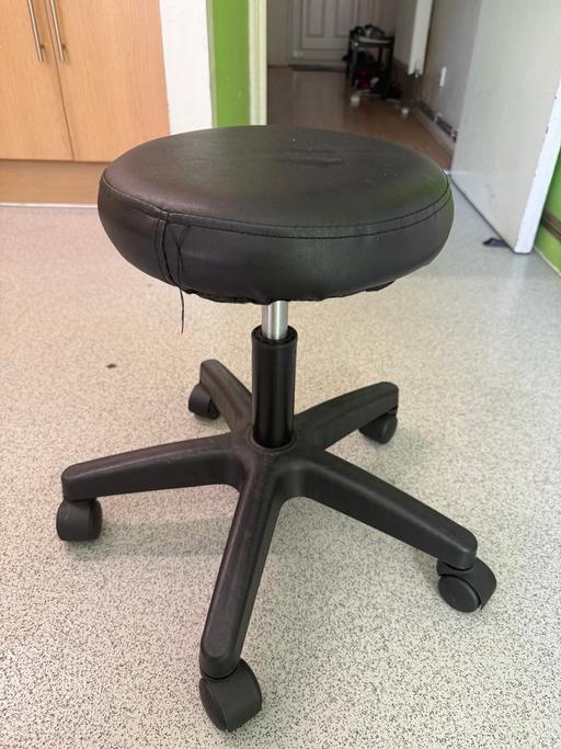  — Office stool