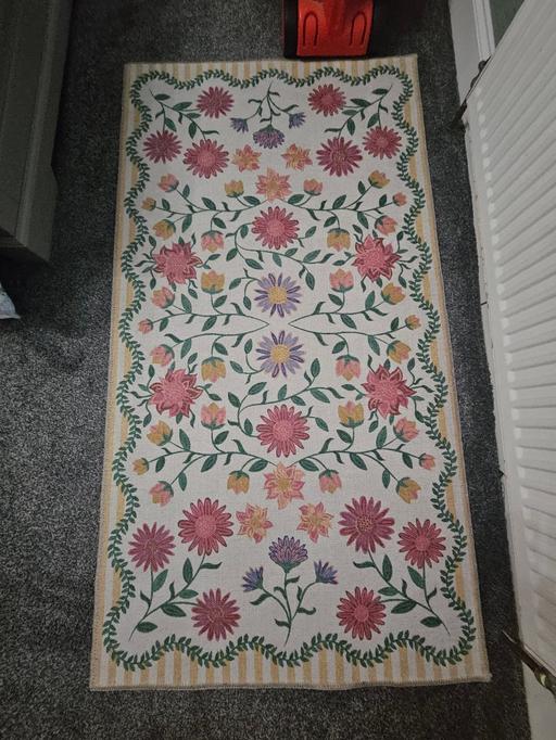  — dunhelm woven rug