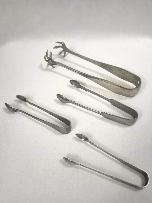  — ANTIQUE SILVER PLATE EPNS SUGAR TONGS.