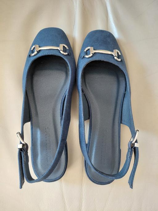  — Ladies Shoes