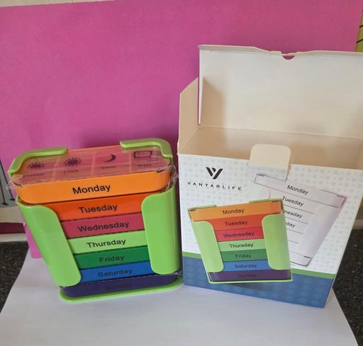  — PILL STACK BOX (NEW)