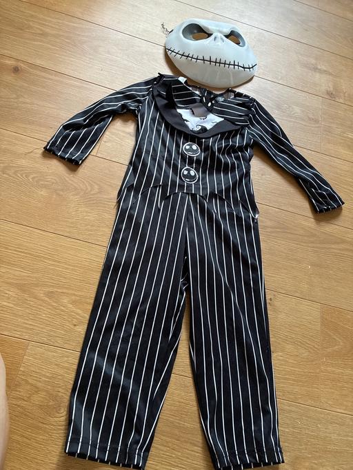  — Nightmare before Christmas costume 4-5 years