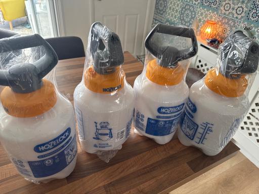  — Hozelock spray bottles