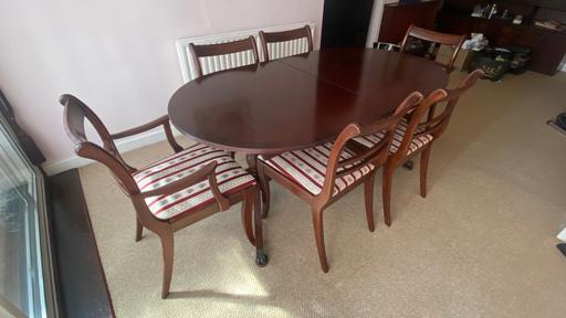  — Classic Mahogany Dining Room Furniture Set
