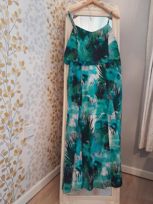  — Ladies Kaliko maxi dress size 16