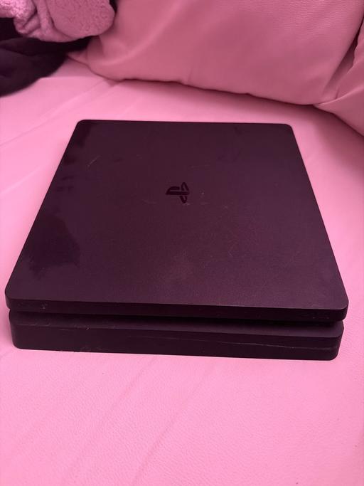  — PS4 Slim
