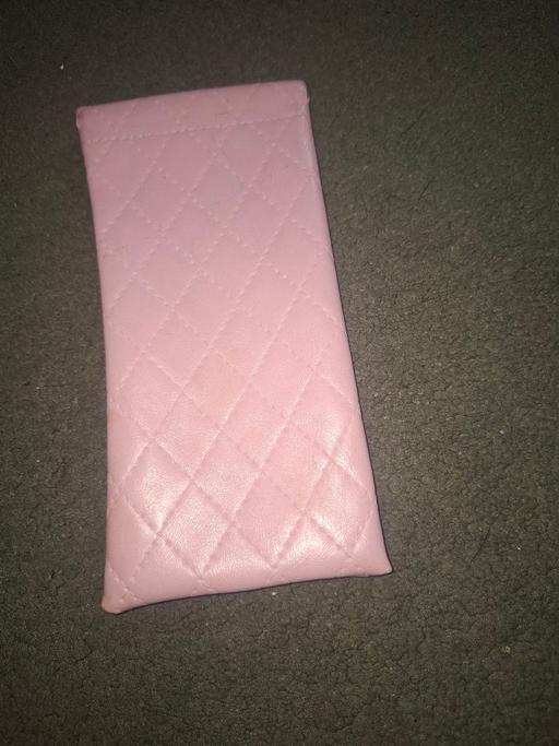 — sun glasses case