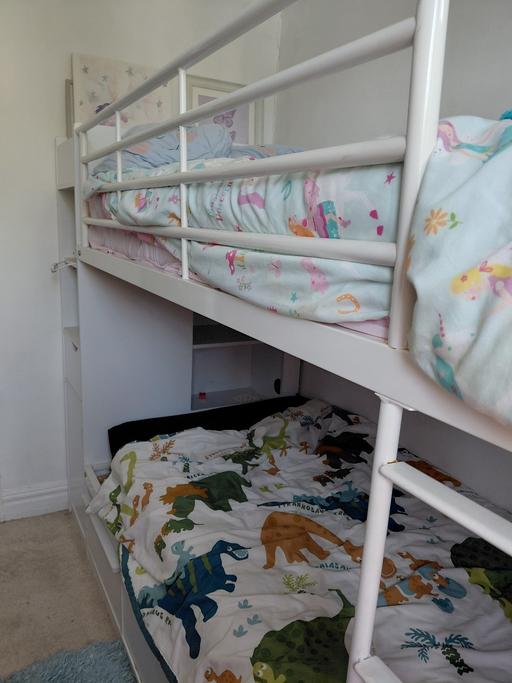  — Free bunkbeds