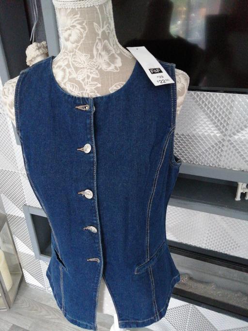  — ladies size *12*