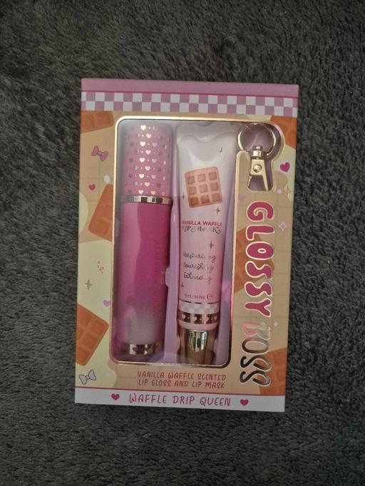  — new Glossy Boss Lip Gloss & Lip Mask