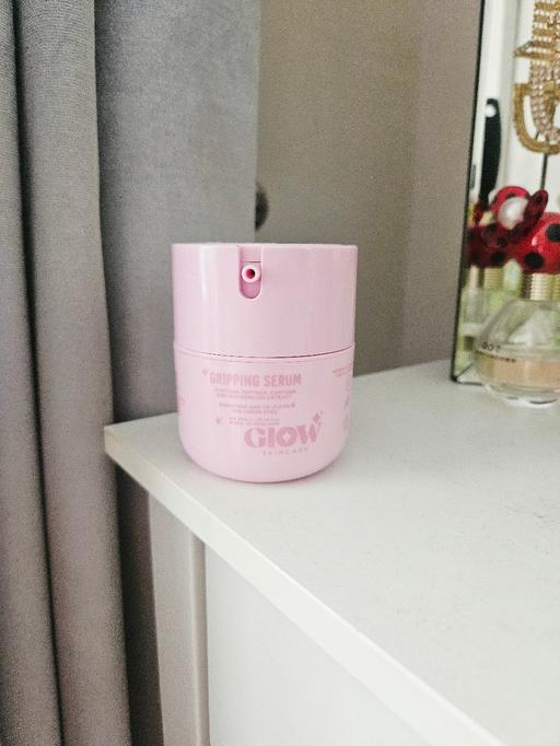  — Face serum, small amount used.
