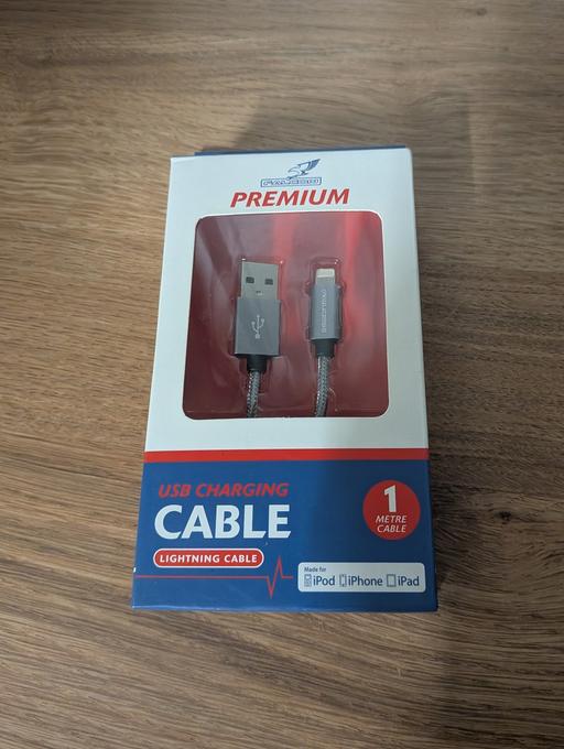  — New iPhone , iPad lightning cable