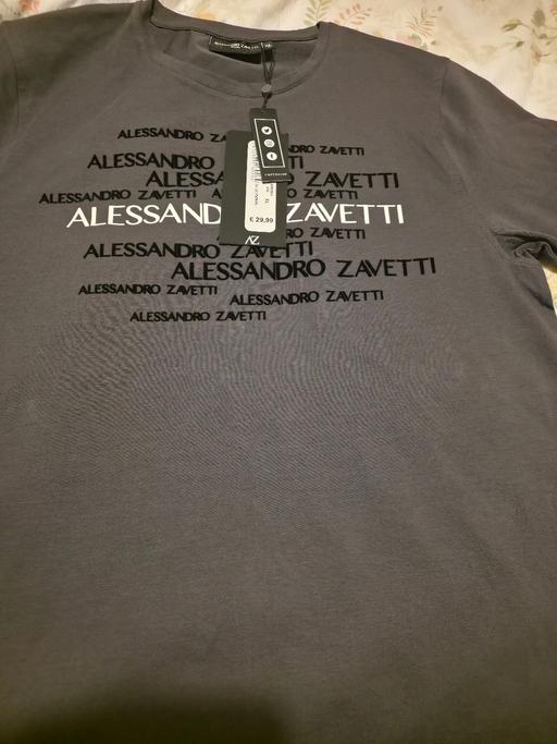  — Brand new Allesandro Zavetti tshirt. Size XL