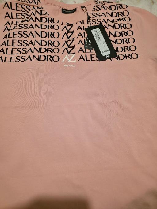  — Pink Alesandro zaveti tshirt. size 2xl.