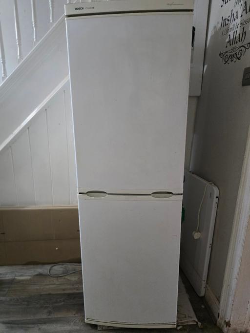  — Bosch Fridge (working)