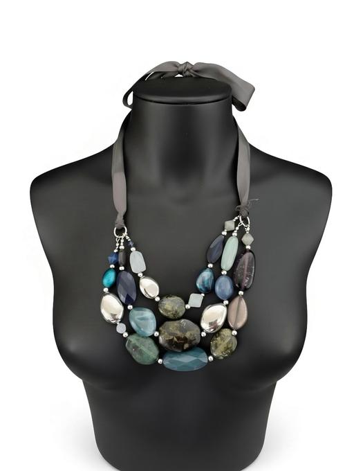  — Handmade Vintage Resin Statement Necklace