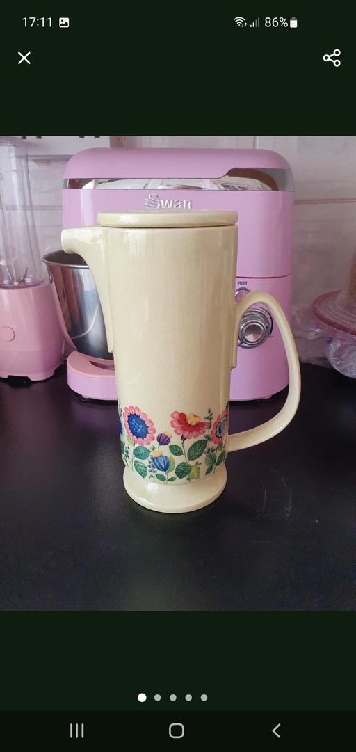  — vintage Arthur wood pitcher jug with lid