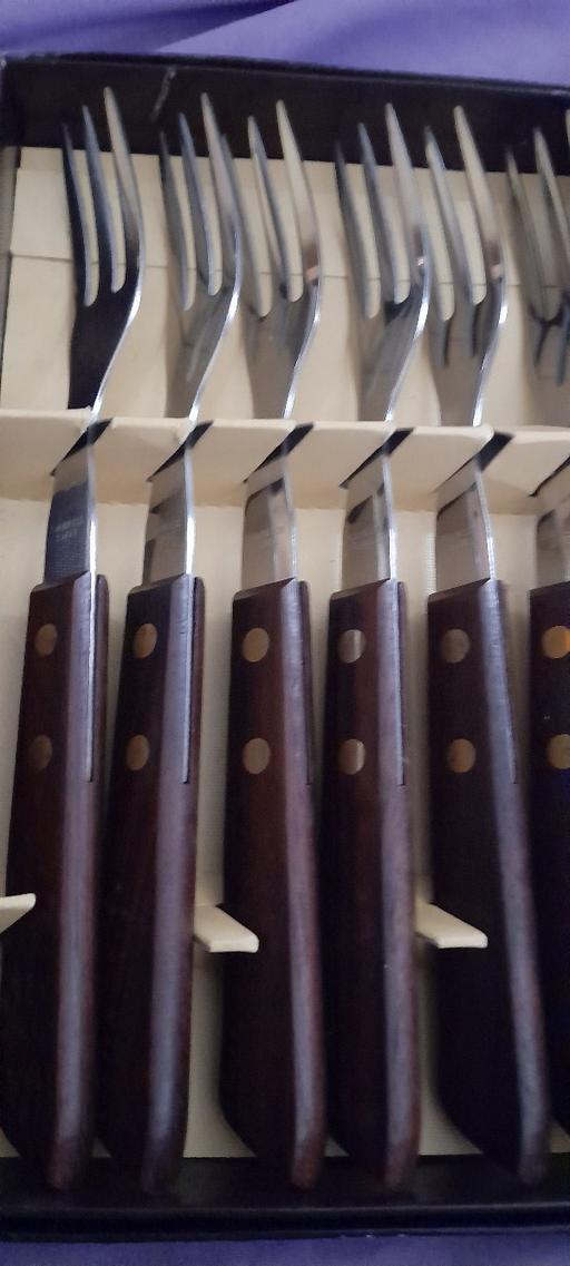  — vintage 70s steak forks