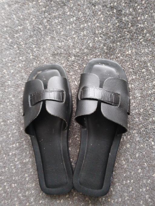  — Next women flats size 3