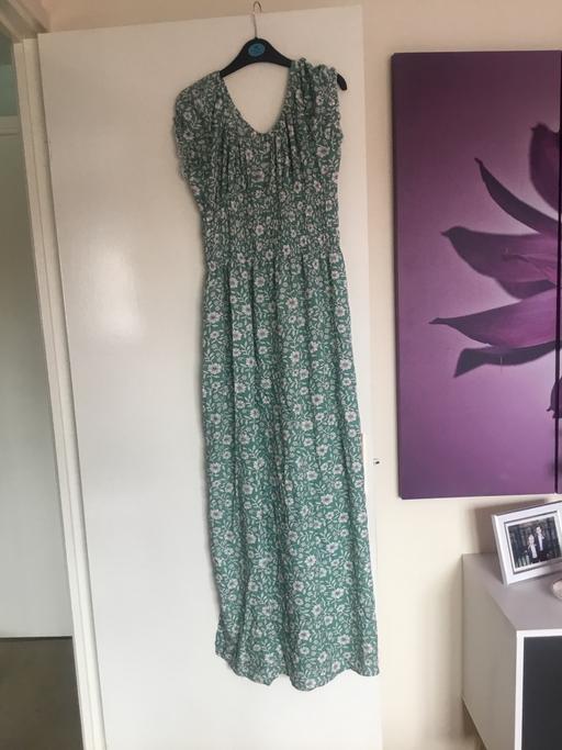 — Ladies maxi dress. Elasticated waist. 12/14