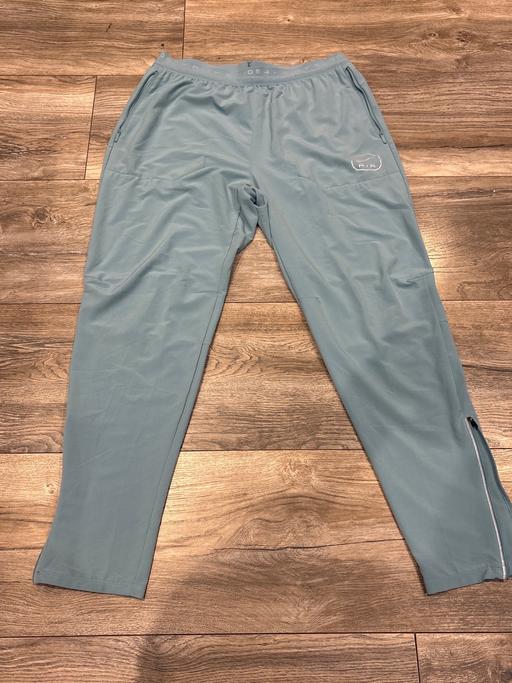  — Nike track suit bottoms