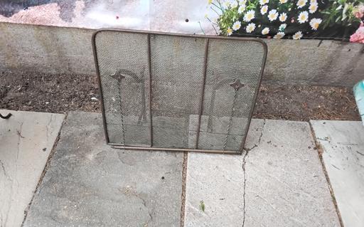  — antique edwardian ? fire guard ? 37 x 40 cms