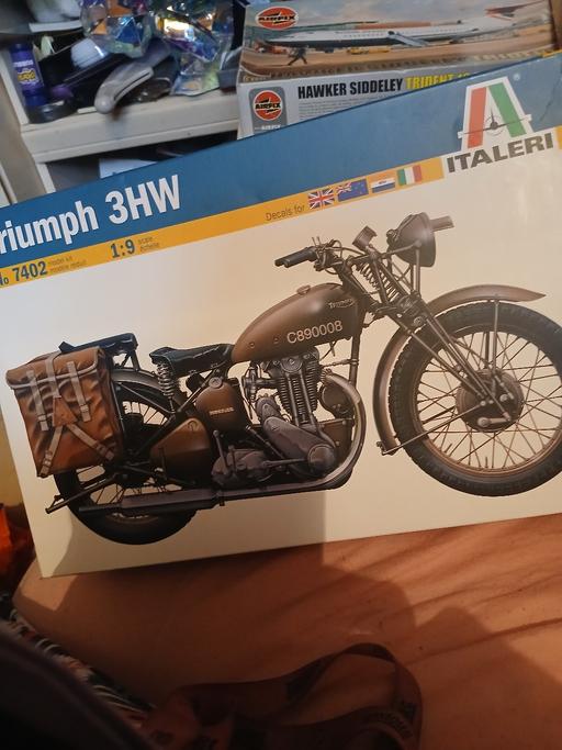  — moter bike triumph 3hw