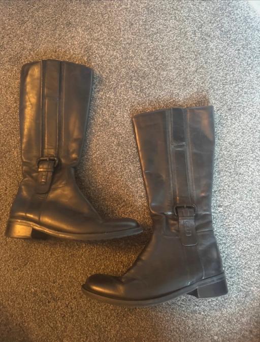  — Clarks Black Leather Boots Size 4.5 Only £27