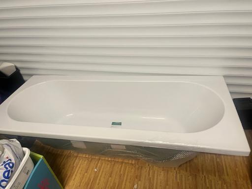  — Brand new cascade  bath 1700mm x 700mm