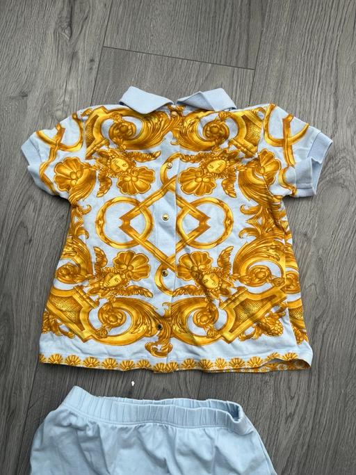  — Versace baby boy set 12/18month