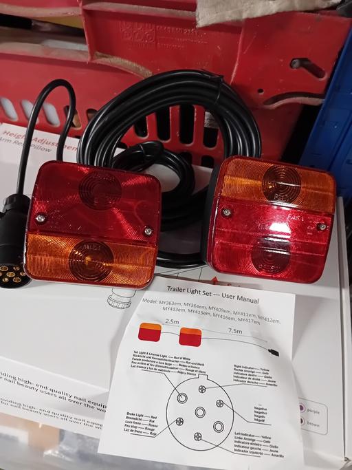  — replacement trailer lights