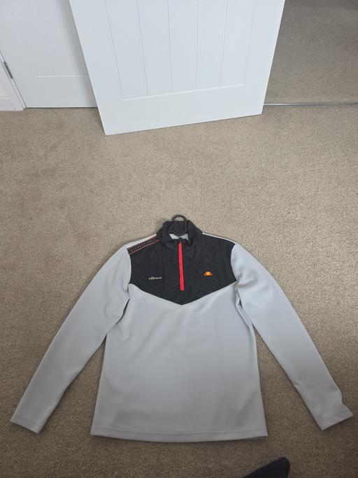  — Ellesse Golf Pullover 1/4 zip Large Mens