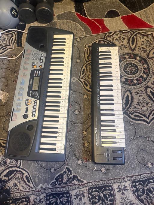  — Electric keyboard untested