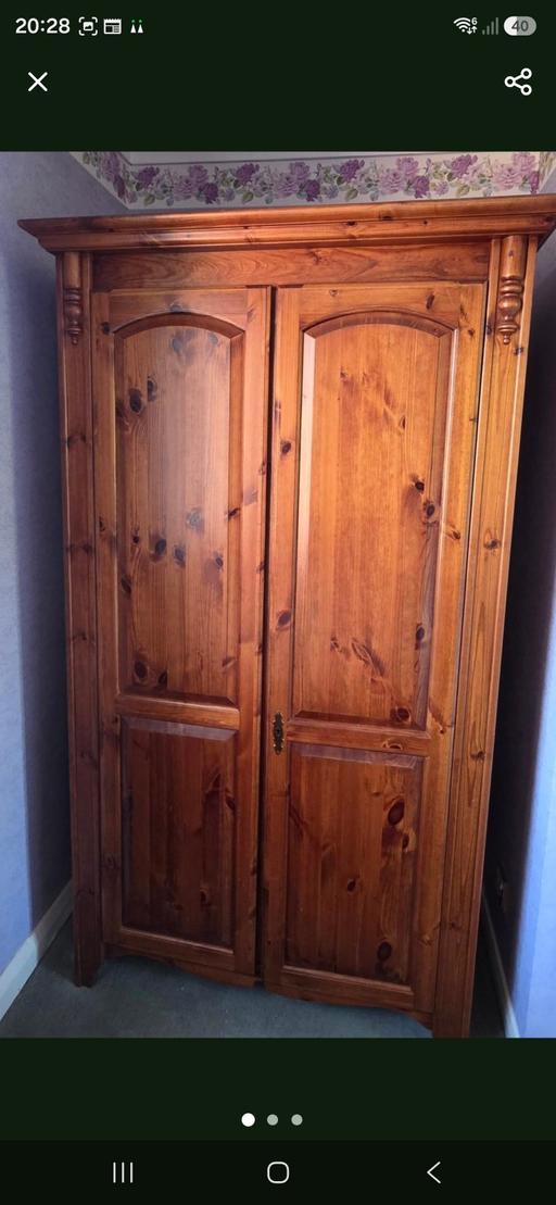  — Pine Wardrobe