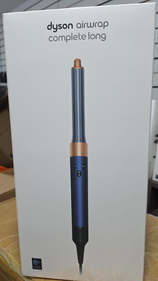 — Dyson Air wraps