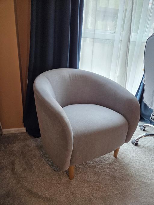  — Scoop Armchair