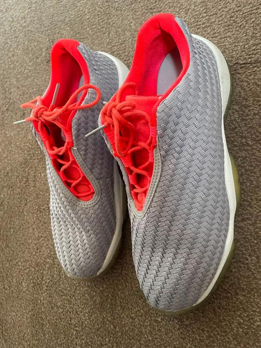  — Jordan Future Low