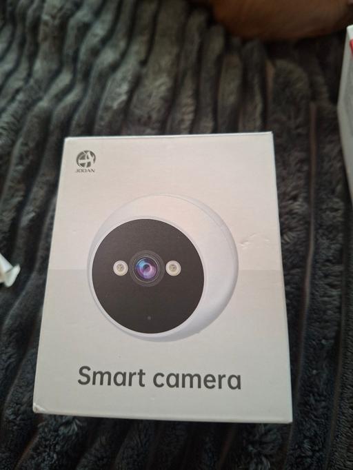  — smart camera boxed