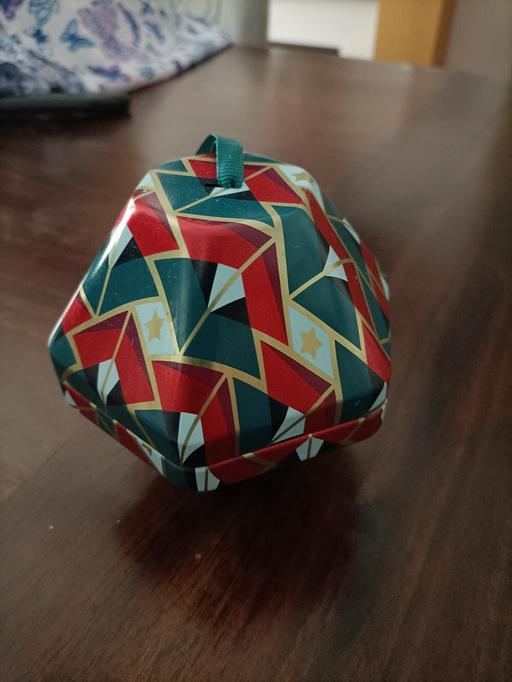  — trinket bauble