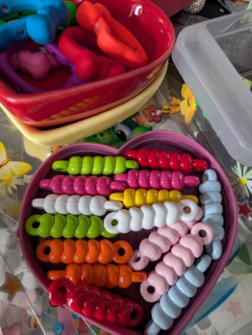  — twist connectors(10)