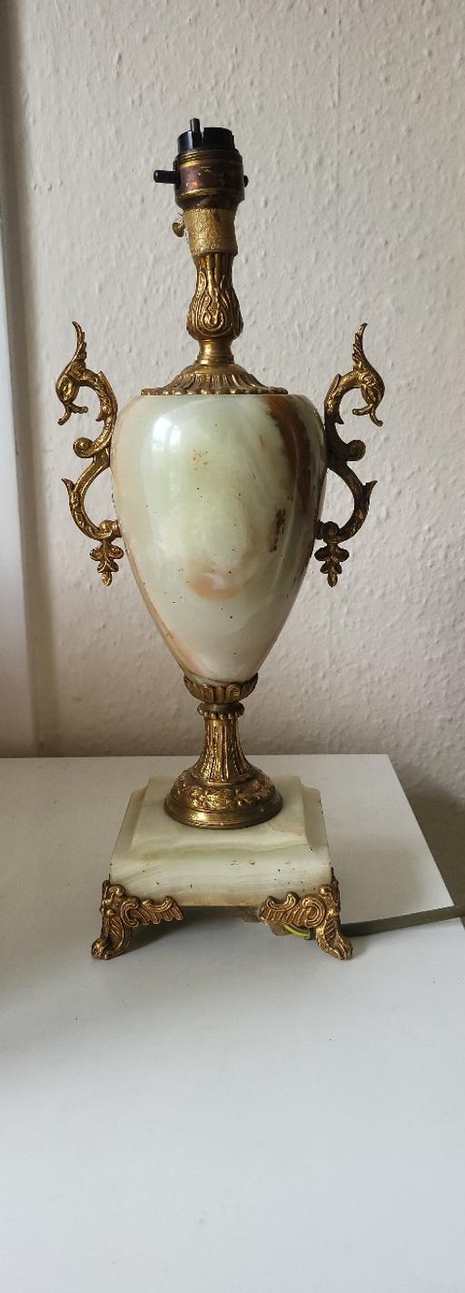  — Large Vintage onyx lamp - not tested